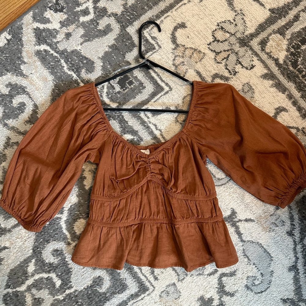 BOHO PEASANT TOP